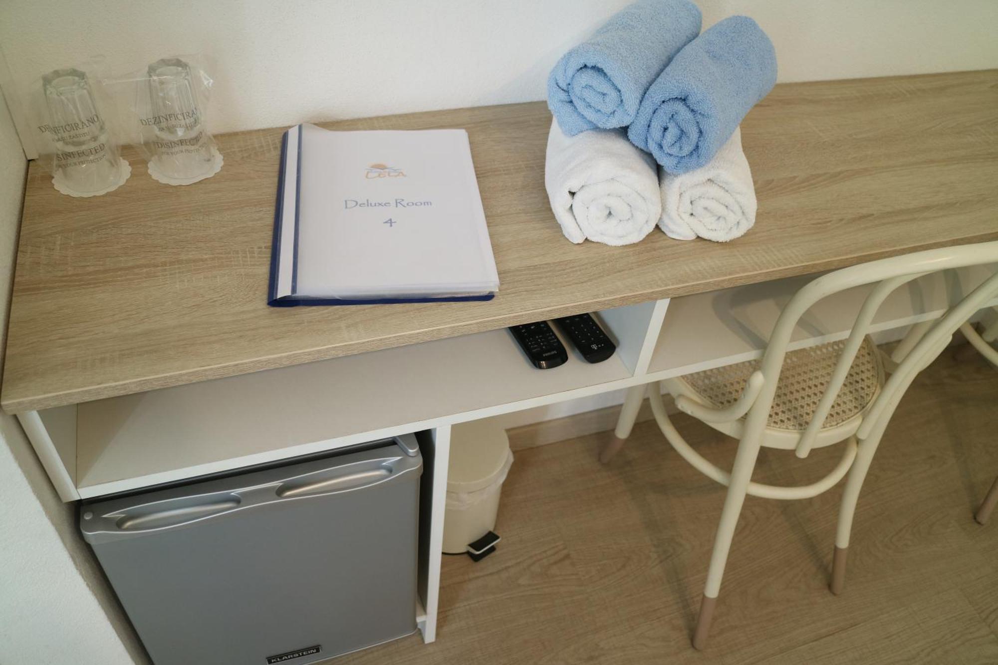 Studio Apartments & Rooms Lela, Sipan Island Sipanska Luka  Exterior photo